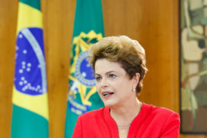 Governo Dilma atinge 65% de reprovação