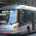Motoristas de ônibus de SP suspendem greve prevista para esta sexta-feira