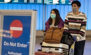 Anvisa desobriga uso de máscaras em aviões e aeroportos