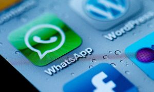 Em meio à pandemia, WhatsApp restringe compartilhamento de informações