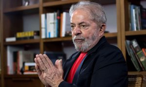 Lula defende revogação da reforma trabalhista