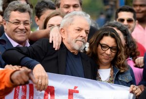 Vídeo viral de 'exorcismo' com Lula e Janja reflete nova tática dos evangélicos na política