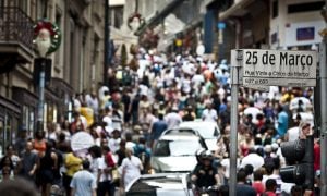Endividamento dos mais pobres bate recorde na pandemia