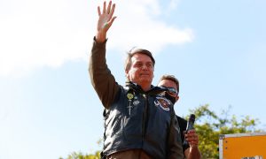 Estado gastou R$ 2,5 milhões em motociatas de Bolsonaro