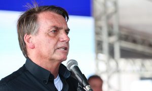 Após reunião, PSDB se diz oposição a Bolsonaro, mas não crava apoio ao impeachment