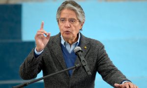 Equador declara estado de exceção e impõe compensações ante protestos indígenas