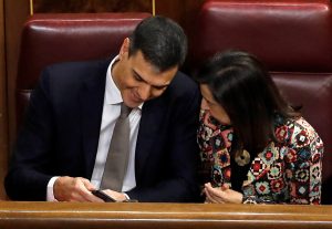 Espanha: celulares do primeiro-ministro e da ministra da Defesa foram alvos de escutas ilegais