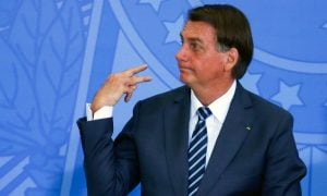 CNT/MDA: Avaliação de Bolsonaro melhora, mas maioria ainda reprova seu desempenho