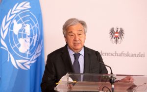 Direito de palestinos a Estado próprio 'deve ser reconhecido por todos', diz chefe da ONU