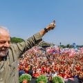 Dois Projetos. Um voto. É Lula! É urgente!