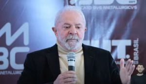 Lula defende respeito ‘a todas as religiões’ e diz que Bolsonaro ‘usa o nome de Jesus para enganar’