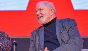 Líder da corrida eleitoral, Lula tem encontro marcado com o Departamento de Estado dos EUA