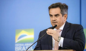 PEC de Transição deve ser só para os 600 reais do auxílio e salário mínimo, diz Ciro Nogueira