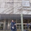 Fábrica de fertilizantes da Petrobras no Paraná readmite 214 funcionários