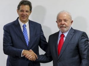 Lula sanciona projeto prioritário de Haddad que deve render R$ 35 bilhões