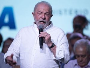 Lula recria o Consea, extinto por Bolsonaro: ‘É preciso recuperar o direito do povo de comer’