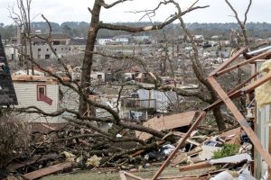 Tornados e tempestades deixam mortos nos Estados Unidos