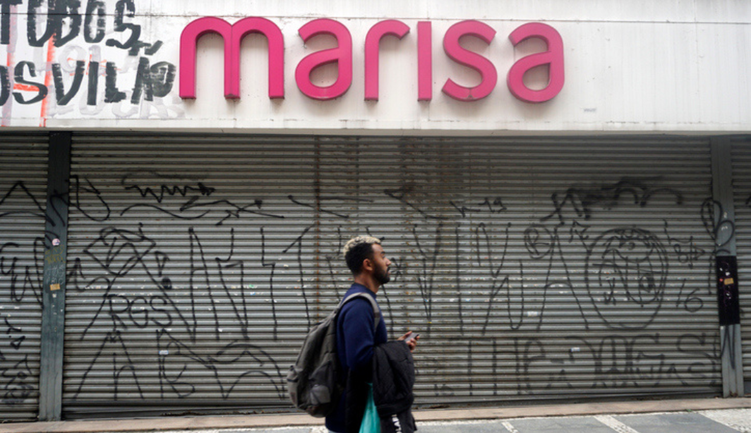 Marisa anuncia fechamento de 91 lojas em 2023; processo deve