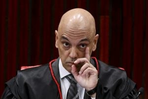 'Sei o que é ser ameaçado pelo PCC', diz Moraes em voto contra a cassação de Moro