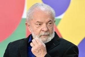 Brasil se divide sobre a necessidade de Lula indicar uma mulher para o STF, diz Datafolha