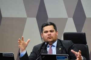 CCJ do Senado adia a votação do PL que pode legalizar jogos de azar