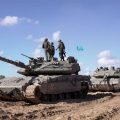 Exército de Israel anuncia pausa diária em ataques em Rafah para facilitar entrega humanitária a Gaza