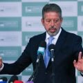 O ‘recado’ de Lira sobre derrubar programa do governo Lula caso fracasse a taxação de compras