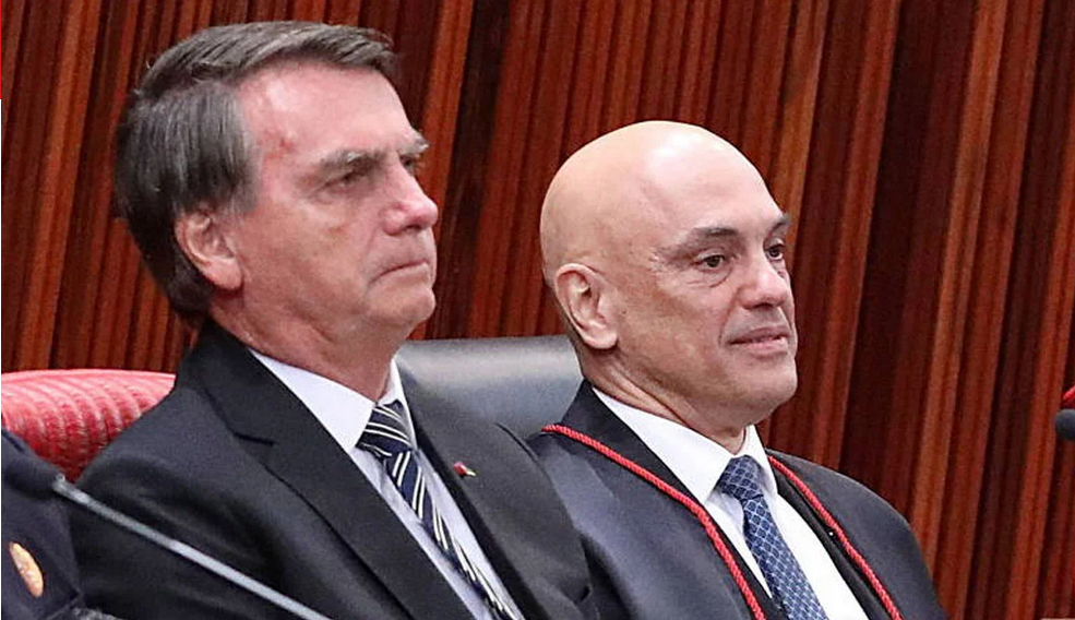 Moraes prorroga por 6 meses inquérito que virou uma 'dor de cabeça' para Bolsonaro