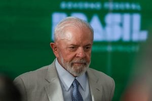 'Tem direito de provar que é inocente', diz Lula sobre Juscelino Filho