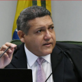 Kassio Nunes decide interromper o processo de falência da Laginha