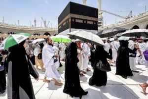 Mais de mil pessoas morreram na peregrinação a Meca marcada pelo calor extremo