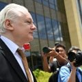 Assange é declarado um ‘homem livre’ após acordo de admissão de culpa com Justiça dos EUA