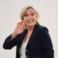 Extrema-direita vence 1º turno das eleições legislativas na França