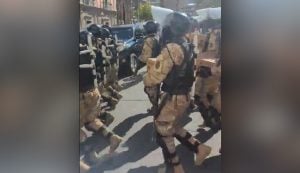 Militares da Bolívia cercam praça em La Paz e Evo Morales acusa tentativa de golpe