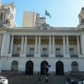 Câmara do Rio isenta igrejas de taxa para usar áreas públicas em eventos