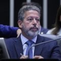 Câmara aprova projeto de Lira que prevê suspensão de mandato por briga