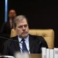 Toffoli condena servidor do DF por incitar agressão a jornalistas da Globo