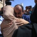 Israel liberta dezenas de presos palestinos, incluindo diretor do hospital Al Shifa de Gaza